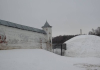 стена Никольского монастыря в Гороховце